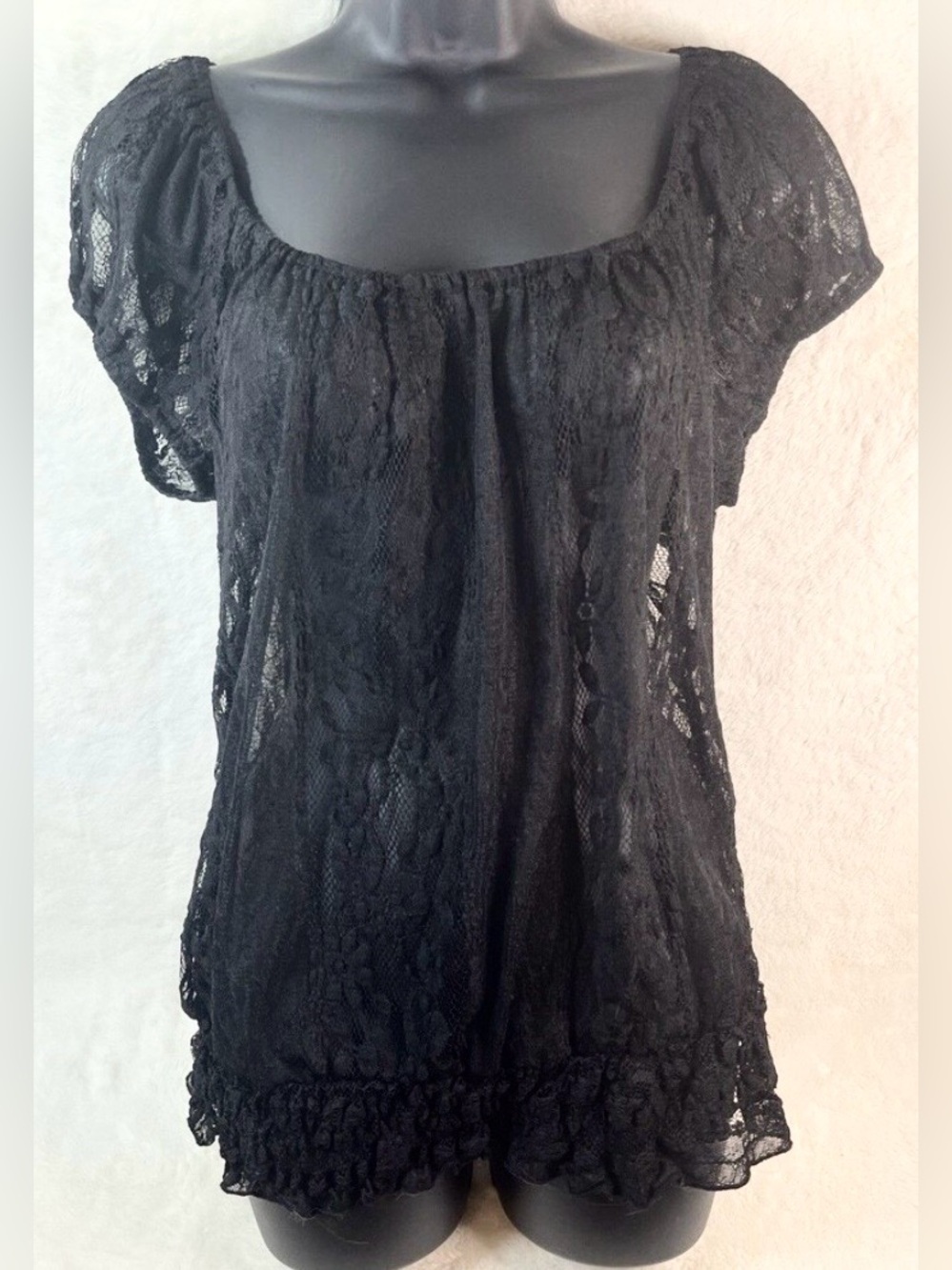Black Sheer Lace Cap Sleeve Blouse Top Women’s Medium Romantic Boho Goth